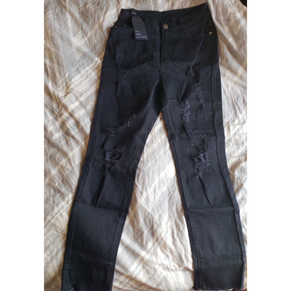 Black Distressed Skinny Jeans